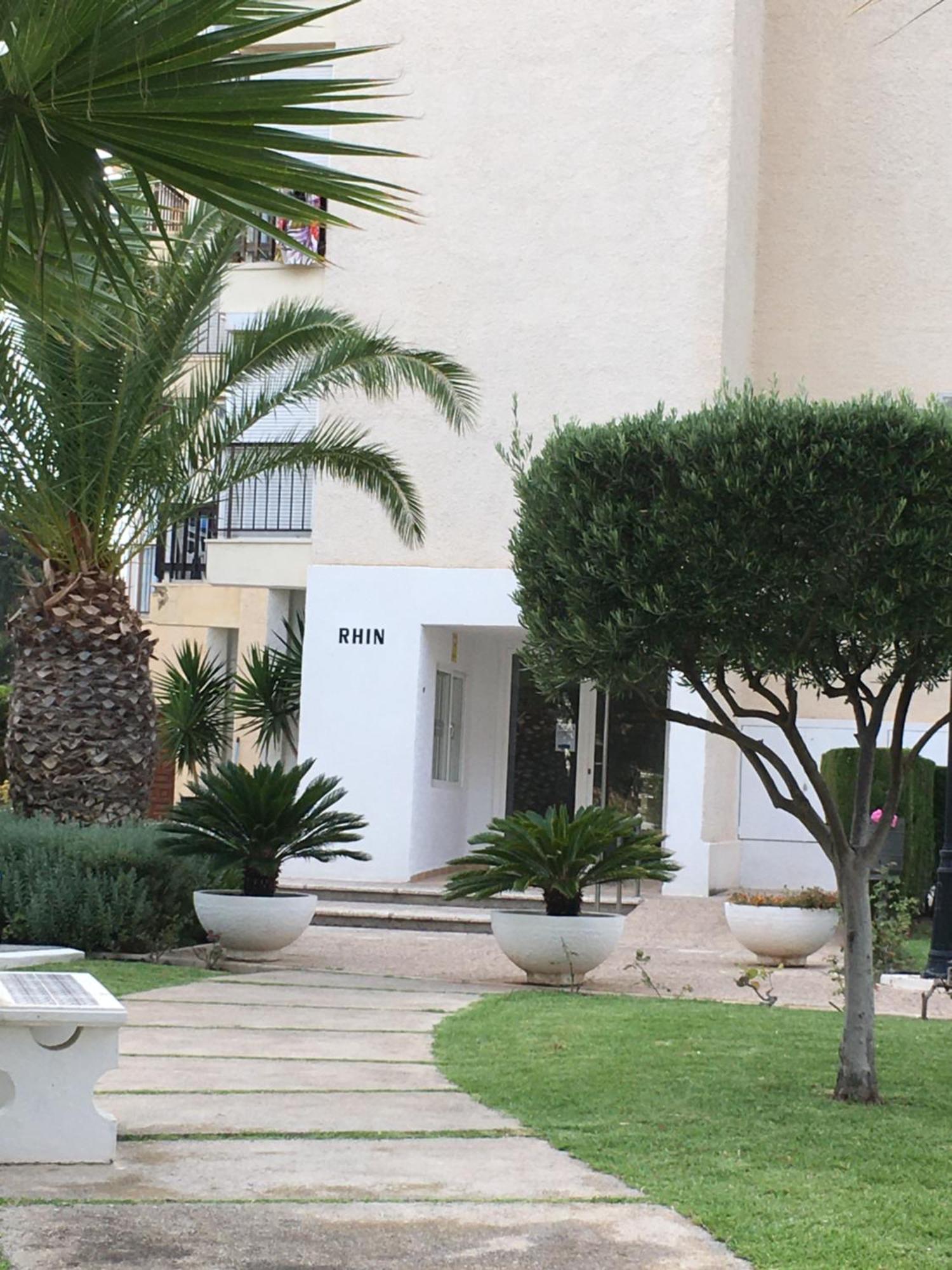 Cosy, Seaview Apartment, Close To Beach And Bars -Edificio Rhin Campoamor Exterior photo